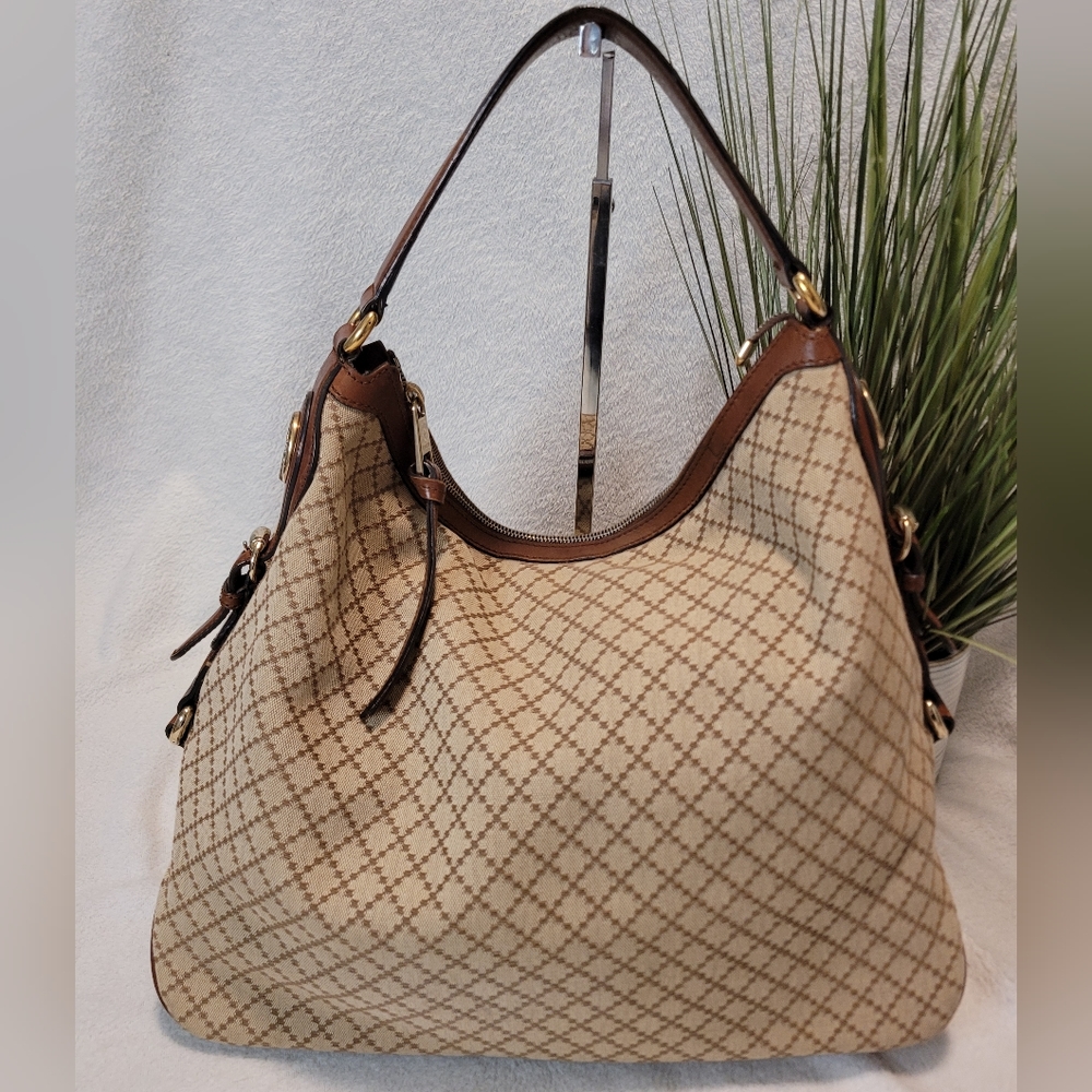 Gucci Diamante Village GG Leather Shoulder Bag